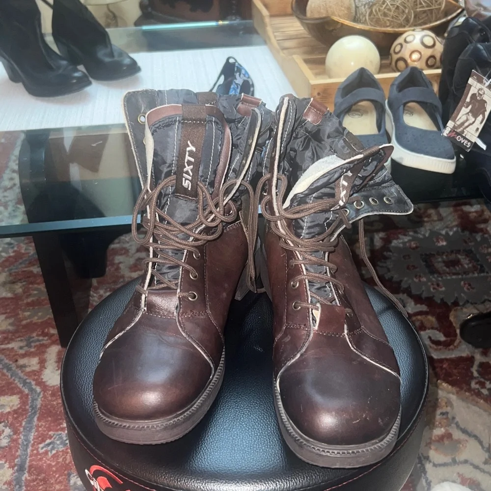 Men's Dark Brown Leather Lace-Up Boots for hiking 🥾, mountains , snow, size 10.5